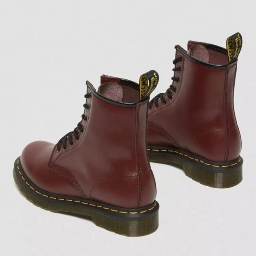 $180 Dr. Martens 1460 8-eye Burgundy Leather Lace-Up Combat Moto Boots Size 6 - Picture 3 of 15